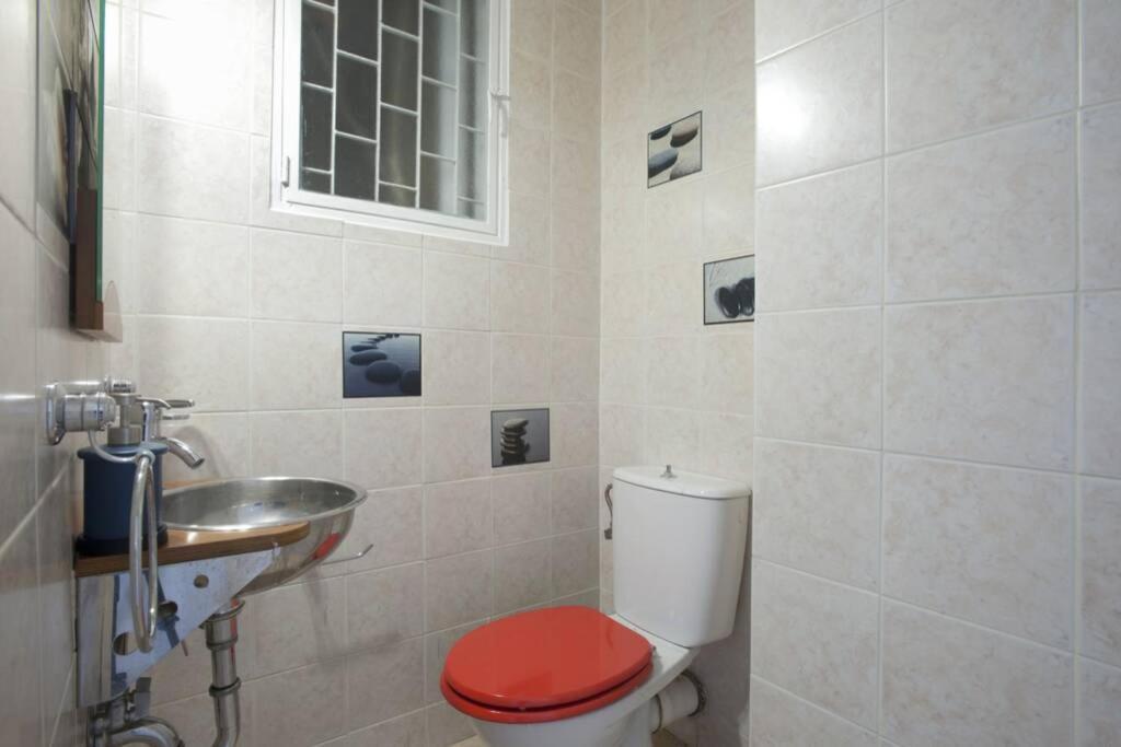 Palaio Faliro, A Bright And Spacious Apartment 雅典 外观 照片