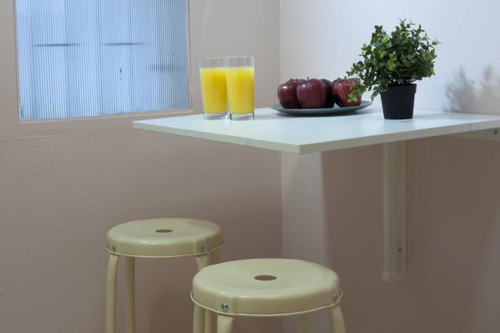 Palaio Faliro, A Bright And Spacious Apartment 雅典 外观 照片